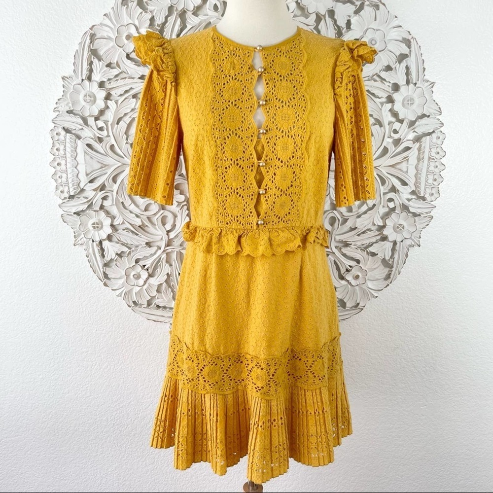{Saylor} Layla Short Sleeve Lace Eyelet Dress, Size M